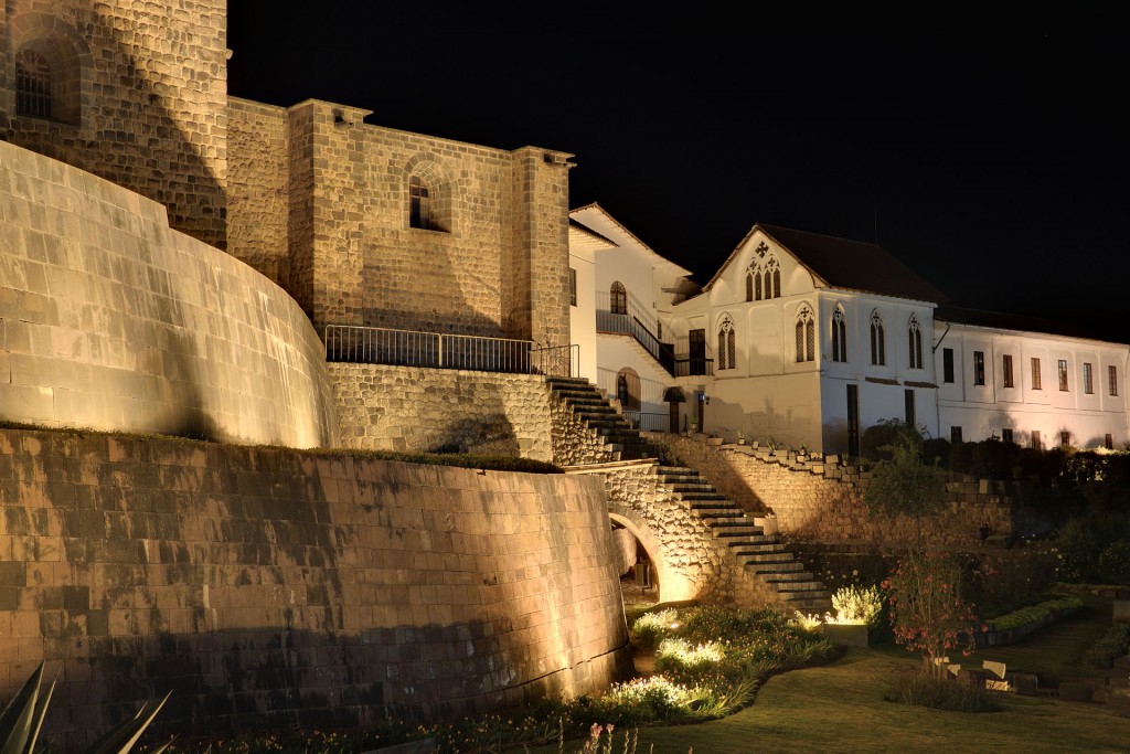 Night view of the Qurikancha and Convent of St. Dominic. Photo from Wikipedia.
