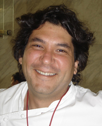 Chef Gaston Acurio. Photo from Wikipedia.