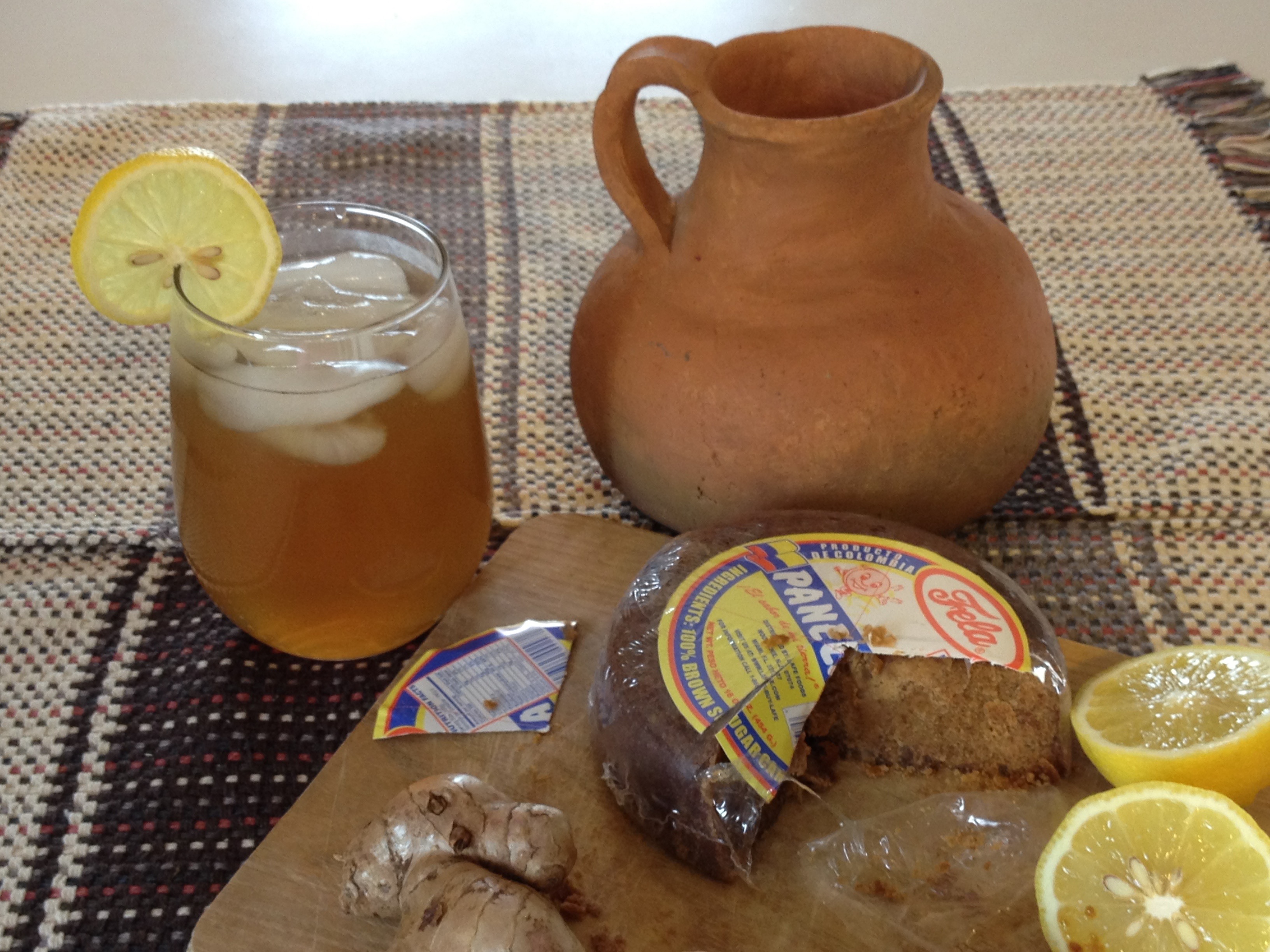 Similar to lemonade, Agua de Sapo originated in Puerto Limón. Photo courtesy of Veronica Cervera.
