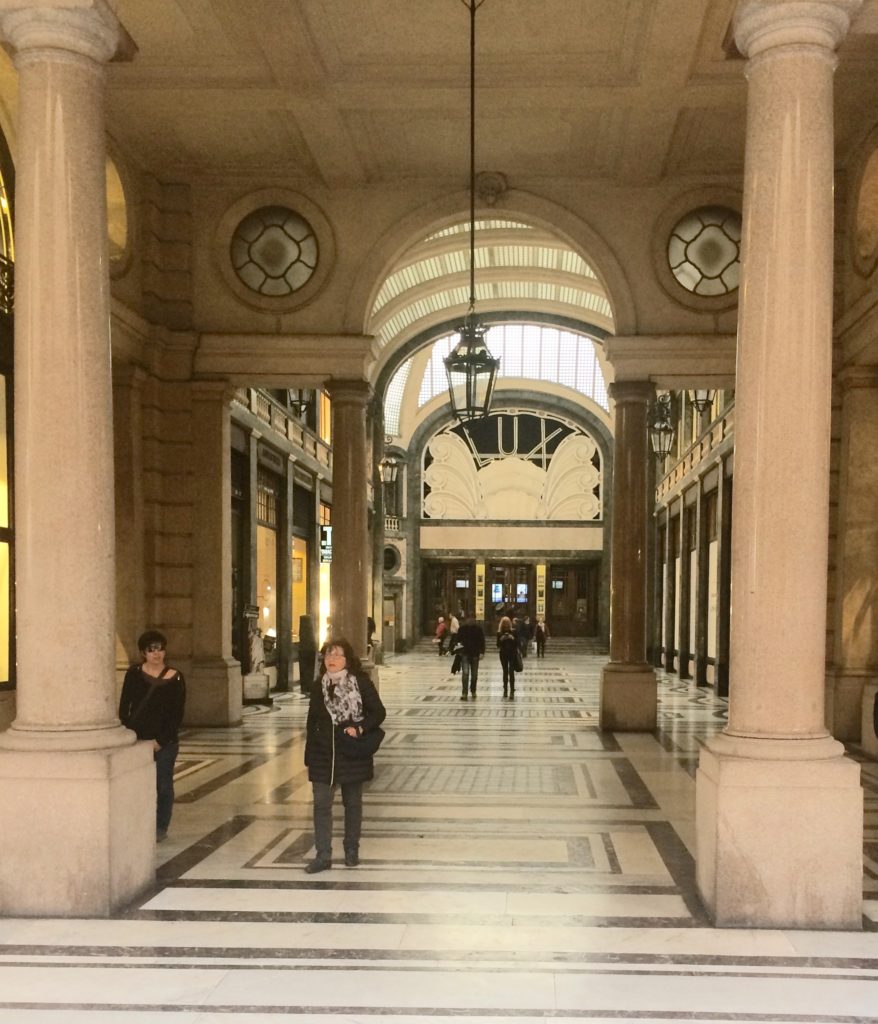 Elegant porticos and mable walkways add to the stylish shopping along Torino's posh boutiques. 