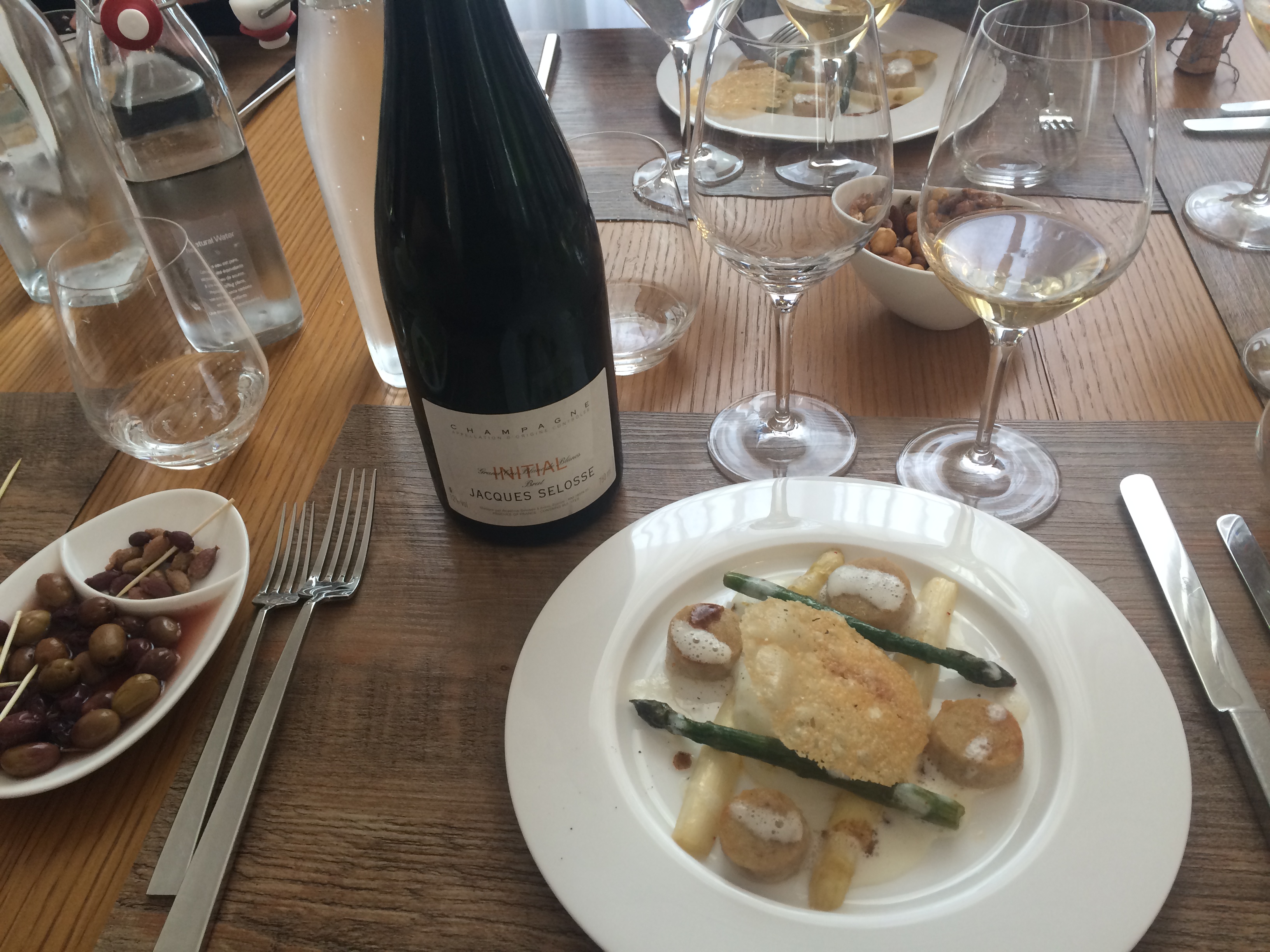 The best (only) way to try Anselme Selosse cult wines? Dine at Restaurant Les Avisés.